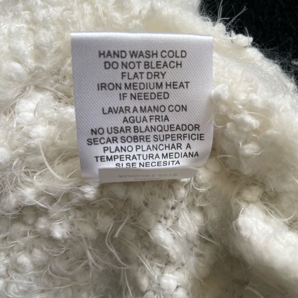 Joseph A. White Eyelash Pullover Sweater Women’s Large Fuzzy Soft Cozy Stretchy - Picture 5 of 6